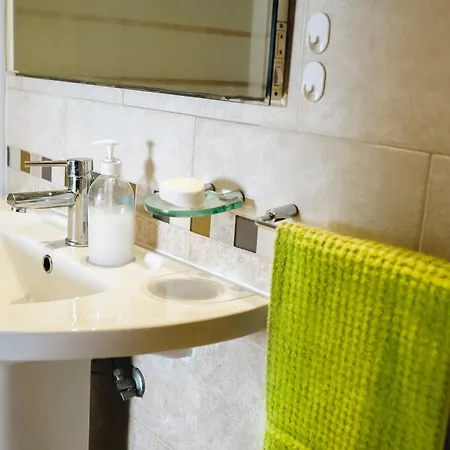 Host Wise - Terrace & Ocean View Flat Apartamento *