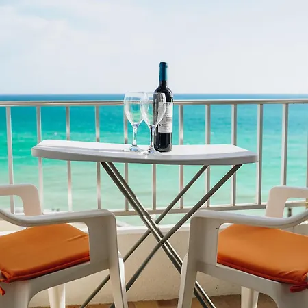 Host Wise - Terrace & Ocean View Flat דירה Armação de Pêra