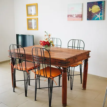 Host Wise - Terrace & Ocean View Flat