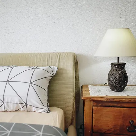 Apartment Host Wise - Terrace & Ocean View Flat *