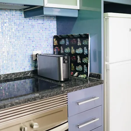 Apartment Host Wise - Terrace & Ocean View Flat